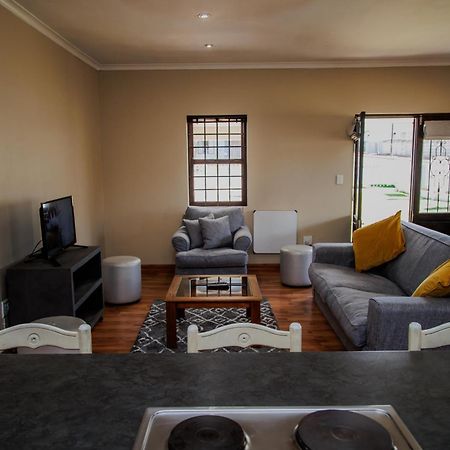 Willa Swellendam Self Catering Zewnętrze zdjęcie